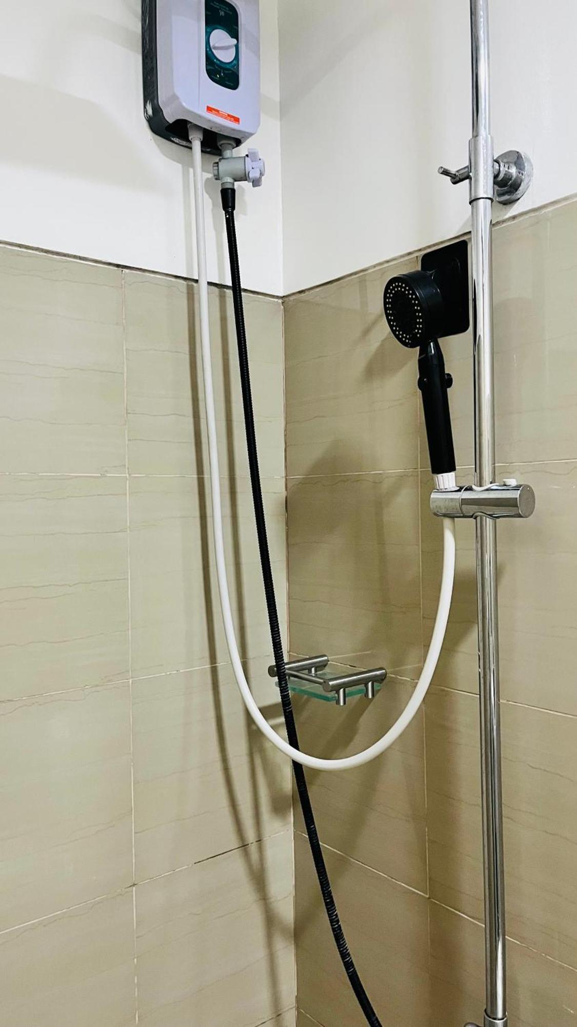 Hotel Gm Staycations By Maria Direct Access To Pool Manila